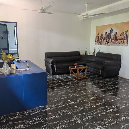Indeevaram Apartments Ковалам Экстерьер фото