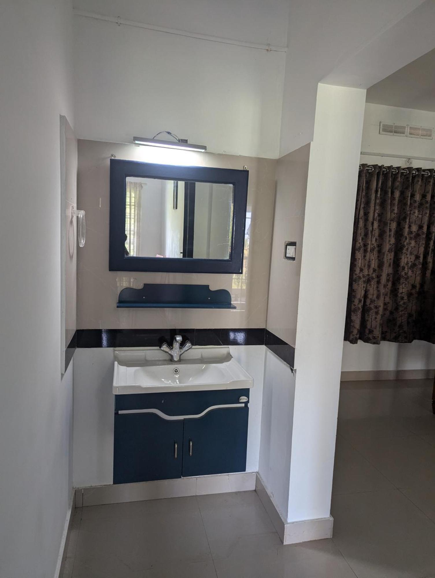 Indeevaram Apartments Ковалам Экстерьер фото