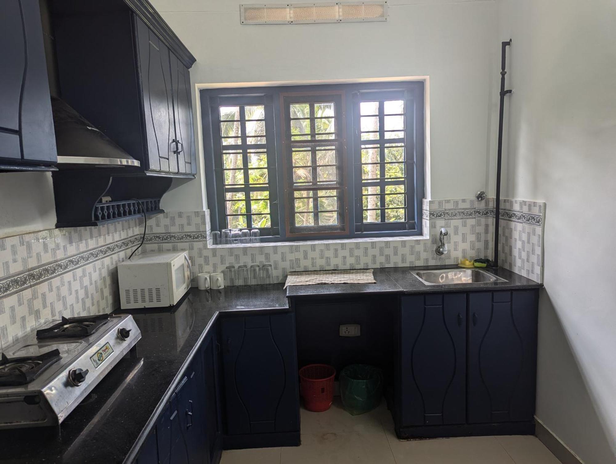 Indeevaram Apartments Ковалам Экстерьер фото